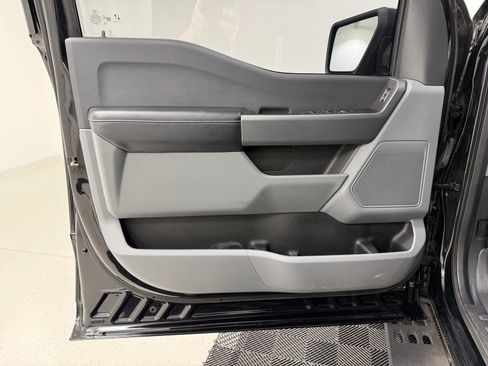 Used 2021 Ford F150 XLT AWD/4WD image 12
