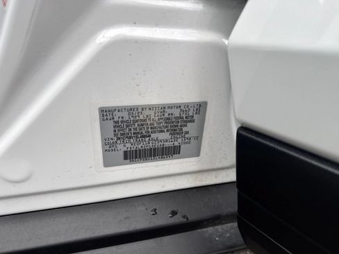 Used 2025 Nissan Kicks Play S FWD image 36