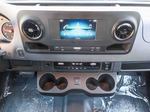 Used 2024 Mercedes-Benz Sprinter 3500 w/ Parking Package image 19