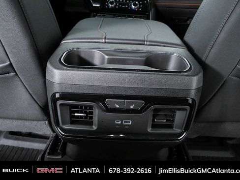 Used 2024 GMC Sierra 1500 AT4 w/ AT4 Premium Package AWD/4WD image 19