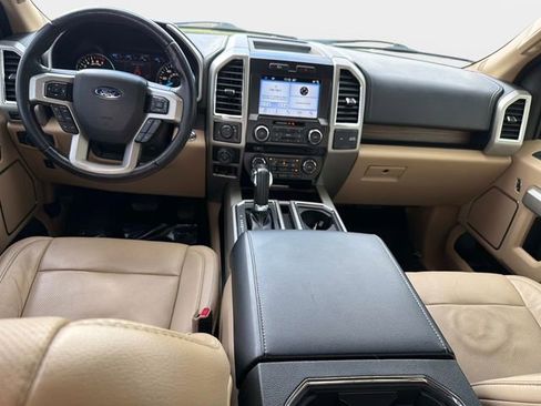 Used 2017 Ford F150 Lariat image 15