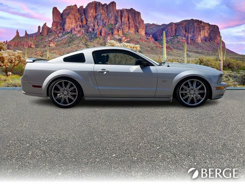 Used 2007 Ford Mustang GT RWD image 9