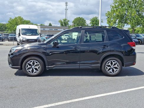 Used 2020 Subaru Forester Premium AWD/4WD image 8