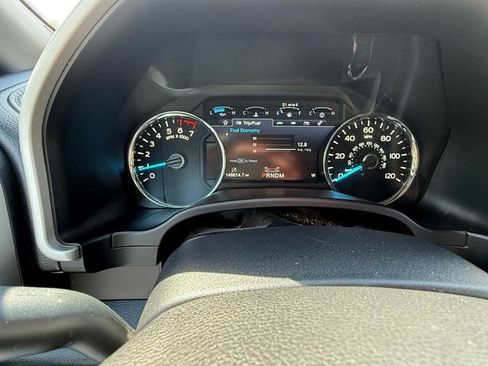 Used 2019 Ford F150 Lariat w/ Equipment Group 502A Luxury AWD/4WD image 16