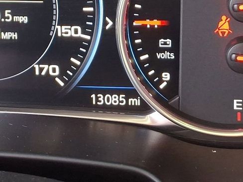 Used 2025 Chevrolet Blazer RS image 22