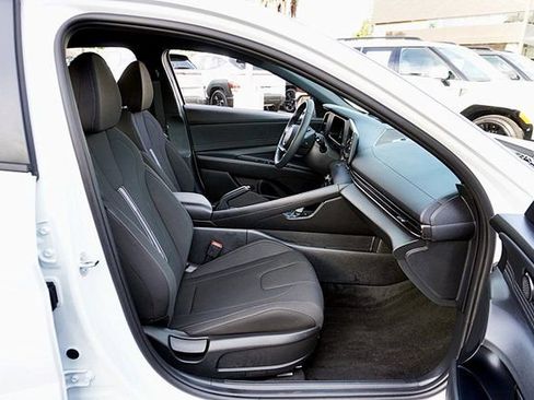 Certified 2026 Hyundai Elantra Sport FWD image 11