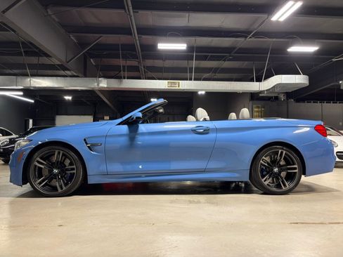 Used 2016 BMW M4 Convertible RWD image 8