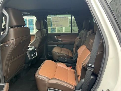 Certified 2025 Ford Expedition King Ranch image 5