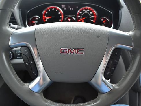 Used 2015 GMC Acadia SLE AWD/4WD image 22