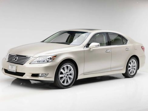 Used 2012 Lexus LS 460 w/ Luxury Value Edition RWD image 10