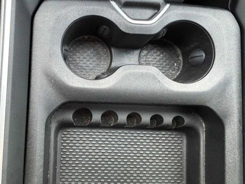 Certified 2022 RAM 1500 Big Horn image 19