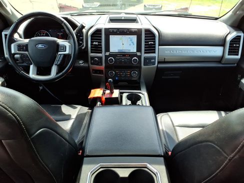 Used 2021 Ford F350 Lariat AWD/4WD image 12