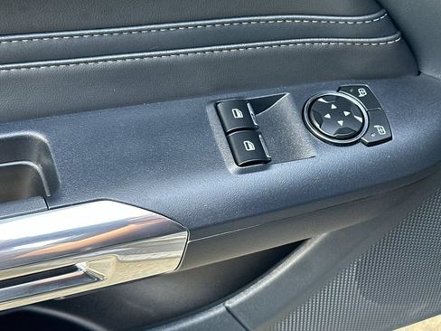 Used 2024 Ford Mustang GT Premium RWD image 13