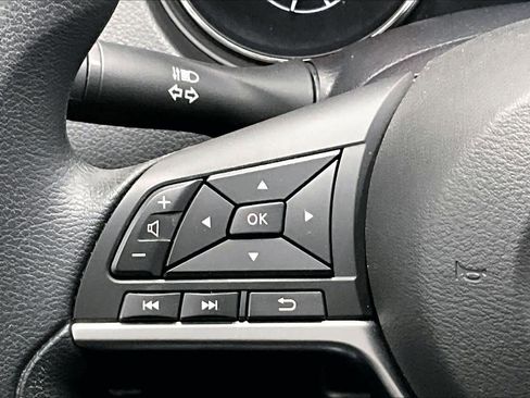 Used 2022 Nissan Rogue Sport S AWD/4WD image 22