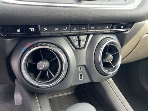 Certified 2024 Chevrolet Blazer LT AWD/4WD image 17