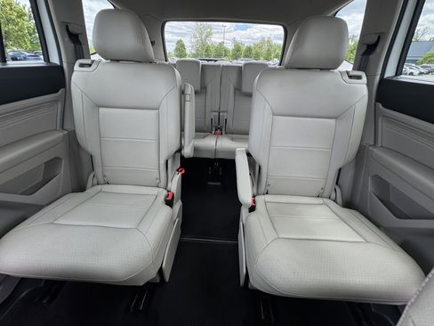 Used 2021 Volkswagen Atlas SEL FWD image 30