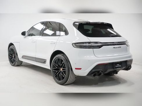 Used 2022 Porsche Macan GTS image 3