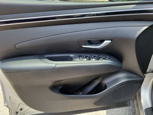 Used 2023 Hyundai Tucson SEL w/ Winter Package FWD image 19