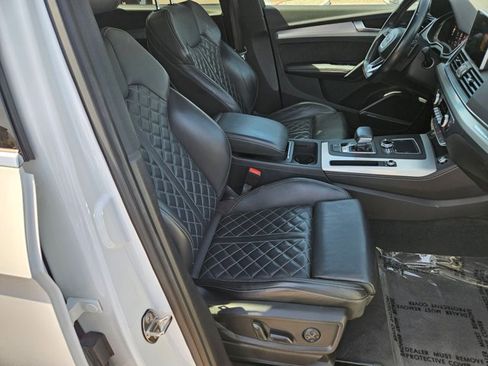 Used 2018 Audi SQ5 Premium Plus AWD/4WD image 22