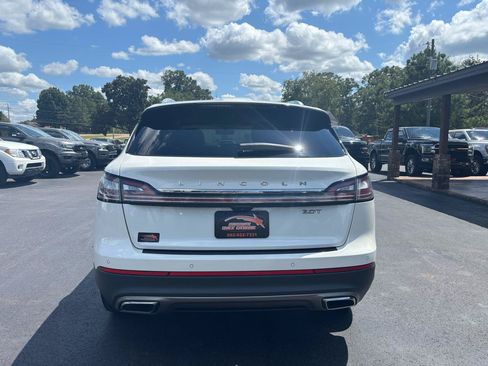 Used 2020 Lincoln Nautilus Reserve FWD image 7