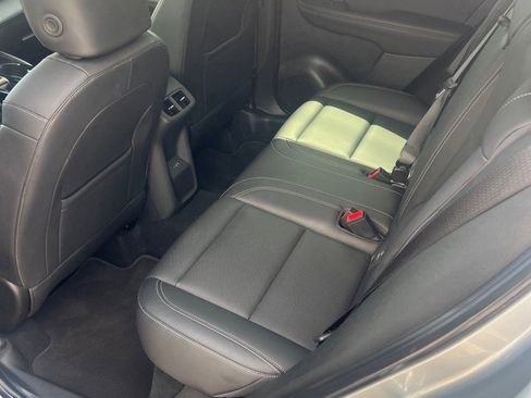 Used 2024 Buick Envision Preferred AWD/4WD image 16
