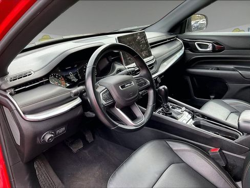 Used 2022 Jeep Compass Limited AWD/4WD image 13