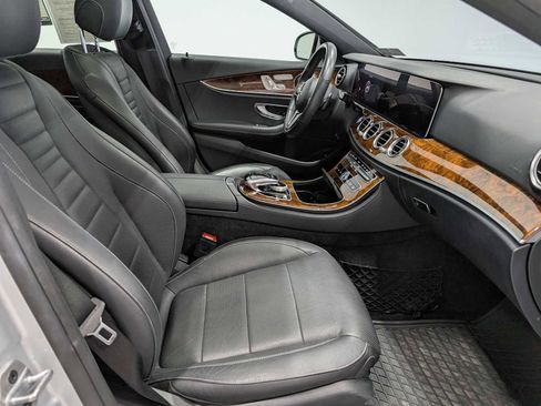 Certified 2020 Mercedes-Benz E 350 4MATIC Sedan image 40