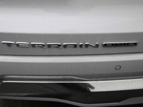 New 2026 GMC Terrain Denali image 27