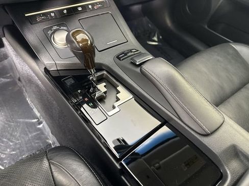 Used 2013 Lexus ES 350 image 17