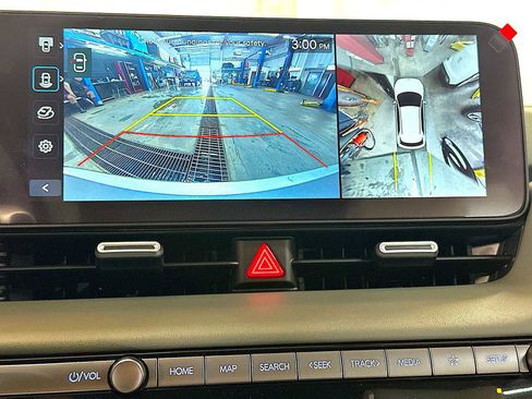 New 2026 Hyundai Ioniq 5 Limited image 24