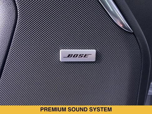 Used 2025 Chevrolet Tahoe High Country AWD/4WD image 14