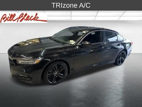 Used 2020 Honda Accord Sport image 2
