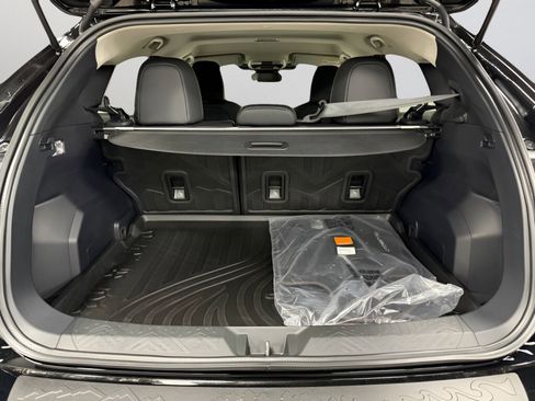 New 2026 Subaru Crosstrek 2.5i Limited image 9