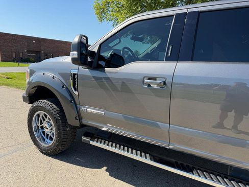 Used 2021 Ford F250 Lariat w/ Lariat Value Package AWD/4WD image 17