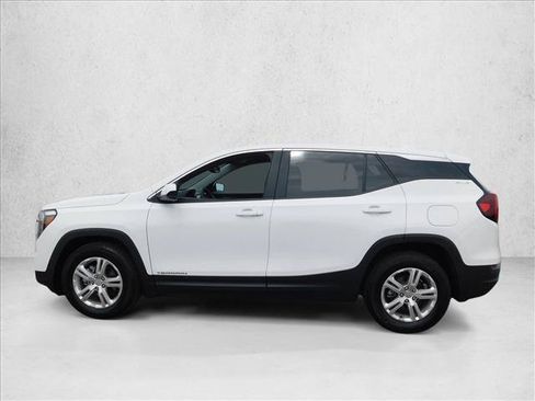Used 2024 GMC Terrain SLE FWD image 15