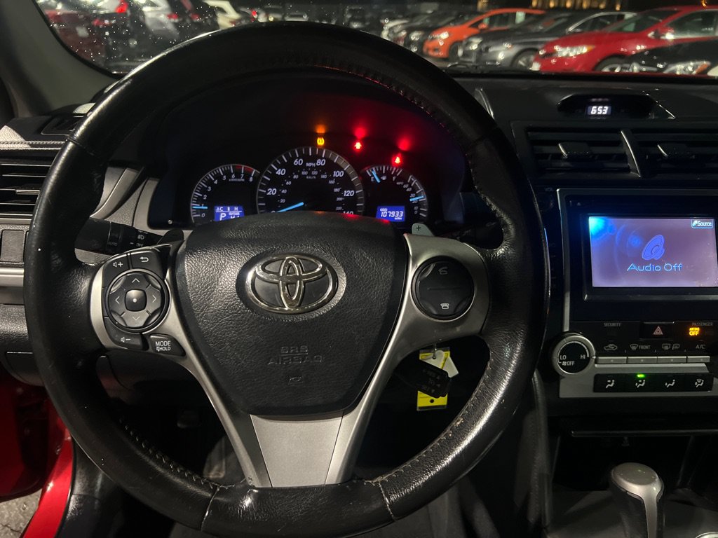 Used 2012 Toyota Camry SE FWD image 26