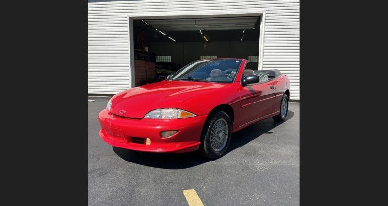 Used 1999 Chevrolet Cavalier Z24 FWD image 1