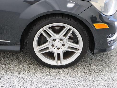 Used 2014 Mercedes-Benz C 350 Sport image 5