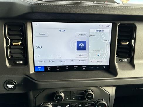 Used 2025 Ford Bronco Badlands image 18