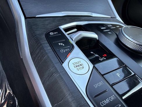 Used 2024 BMW 430i Convertible image 24