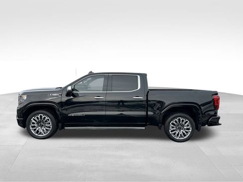Used 2025 GMC Sierra 1500 Denali Ultimate image 13