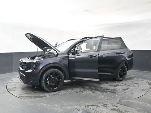 Used 2025 Kia Sorento SX Prestige w/ Olive Brown Leather Package image 31
