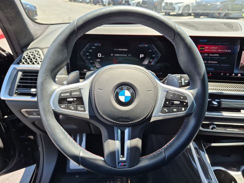 Used 2026 BMW X7 M60i AWD/4WD image 17