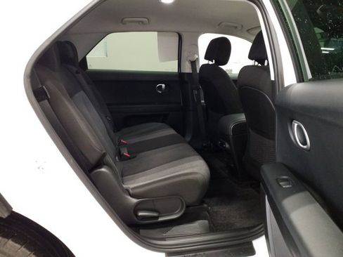 Certified 2023 Hyundai Ioniq 5 SE image 17