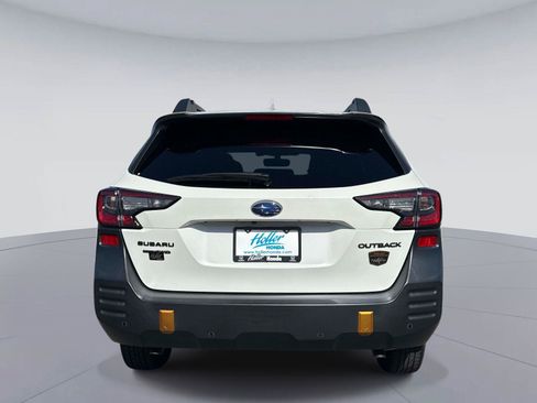 Used 2022 Subaru Outback Wilderness w/ Wilderness Package AWD/4WD image 5