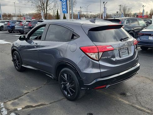 Used 2022 Honda HR-V Sport image 4