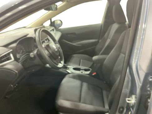 Used 2025 Toyota Corolla LE image 10