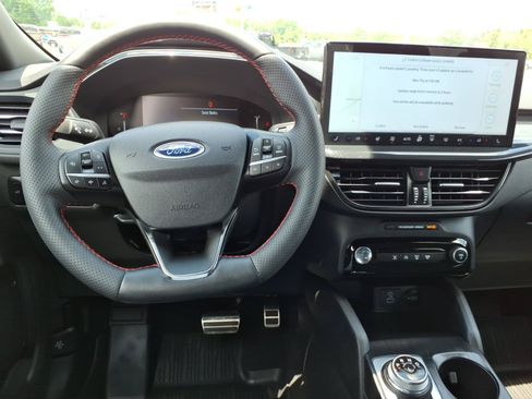 Used 2023 Ford Escape ST-Line w/ Tech Pack #1 FWD image 10