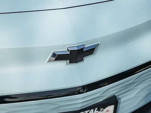 Used 2023 Chevrolet Bolt EUV Premier w/ Super Cruise Package image 9