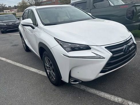 Used 2015 Lexus NX 300h AWD w/ Luxury Package image 4